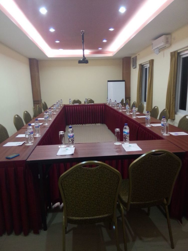 City Hotel Mataram Luaran gambar