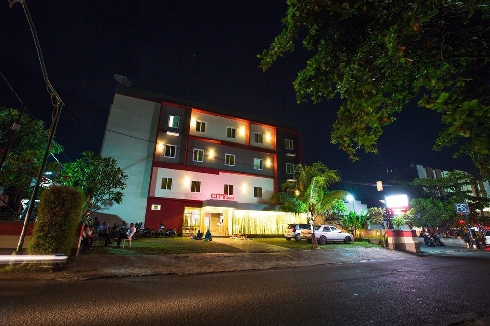 City Hotel Mataram Luaran gambar