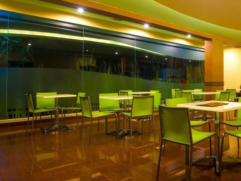 City Hotel Mataram Luaran gambar