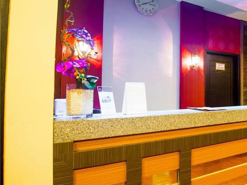 City Hotel Mataram Luaran gambar