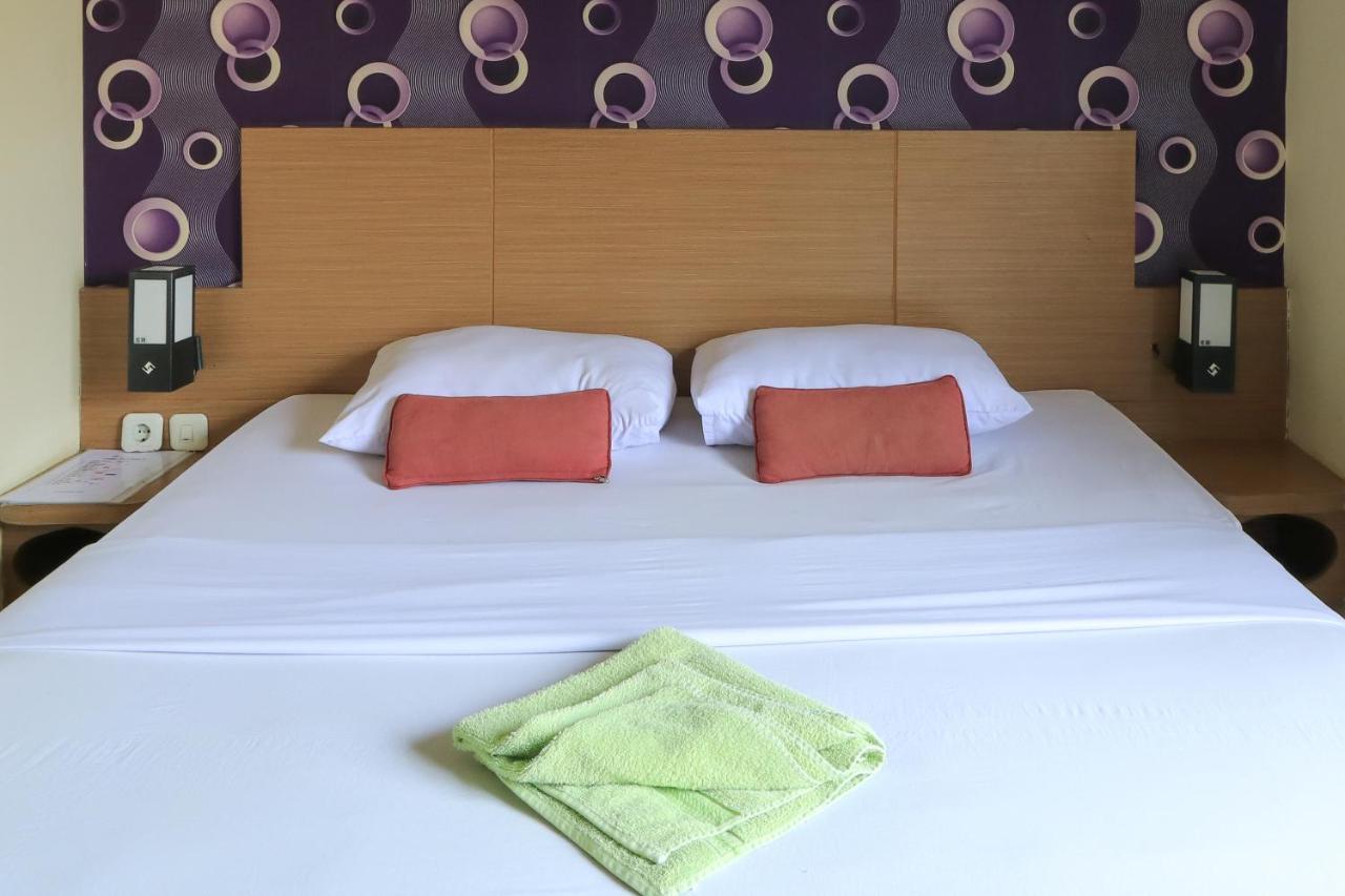 City Hotel Mataram Luaran gambar