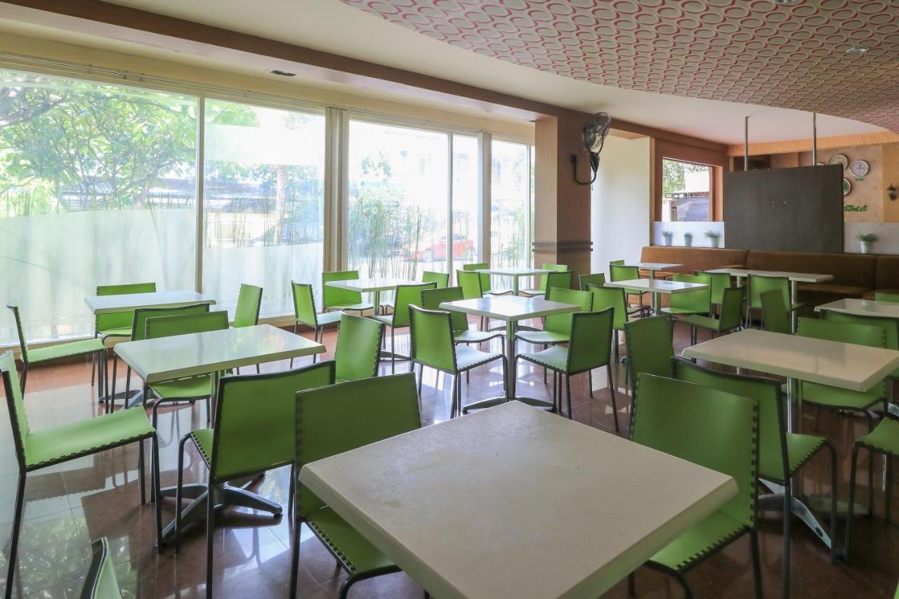 City Hotel Mataram Luaran gambar